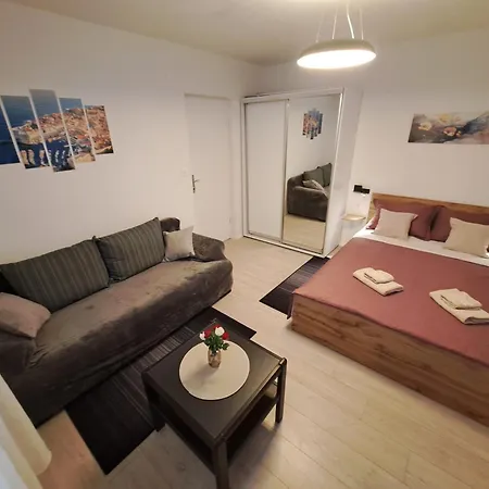 Nicky Apartment Mlini